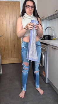 Gospodyni Jeans Pee Kompilacja 7 Klipów