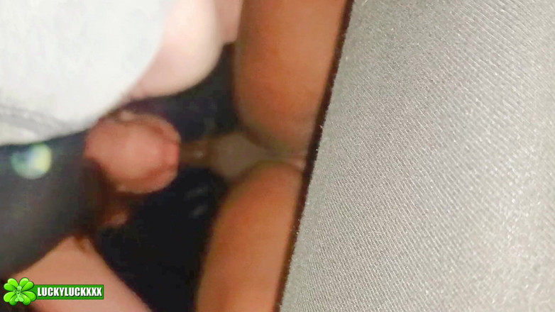 Lucky luck xxx: Une fille chanceuse sammies world - sexe torride sur la terrasse...