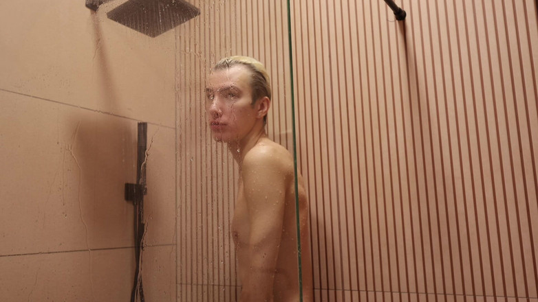 Sandro Jenner: Твинк Принимает Душ, Но Заходит Отчим И Трахает Его