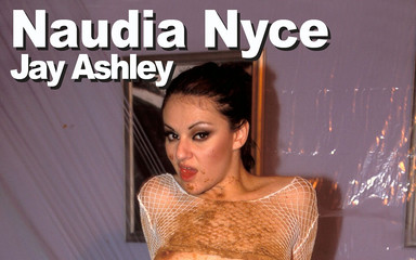 Picticon bondage and fetish: Naudia Nyce & Jay Ashley Splosh menghisap kongkek dubur a2m gmjp-sp0007