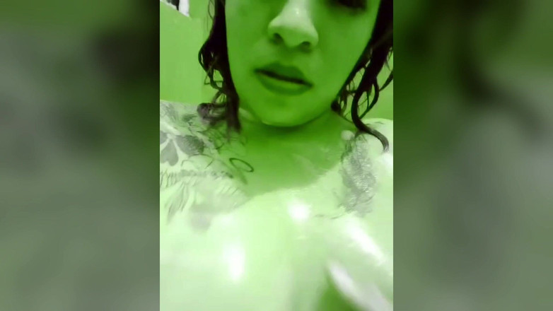 DaniielaRouzz: Daniela用clipchamp制作了我的第一部视频