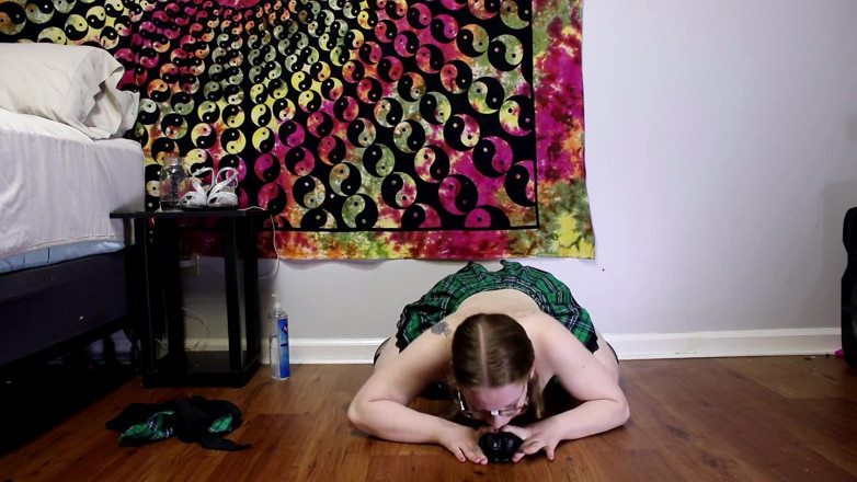 Amy Quinn: St.Patricks day twerk-fest final