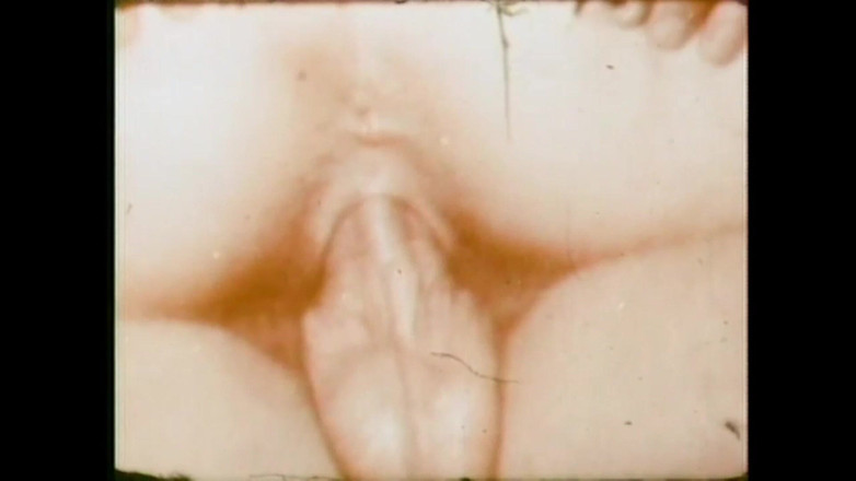 Vintage megastore: दो कमबख्त वेश्या