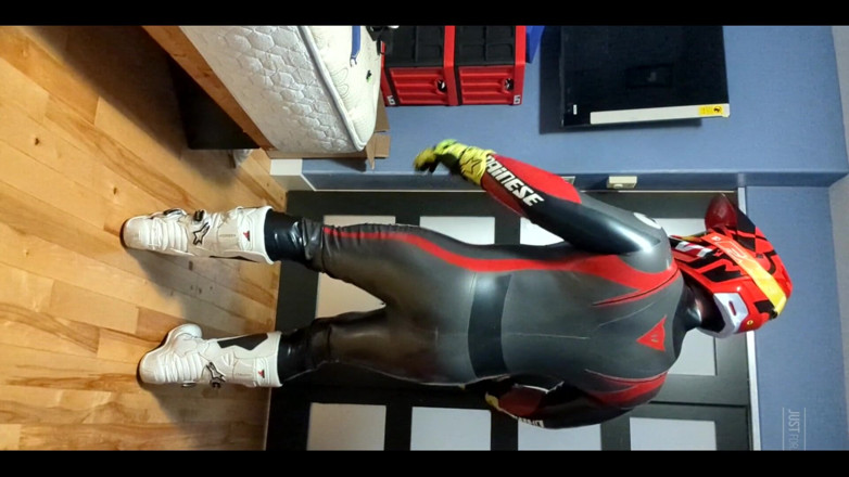 Bruiserwood: Latex-biker-drohne