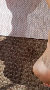 O prazer sexy ao ar livre de Selena