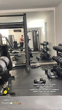 Ikutlah dengan saya untuk bermain di gym, berlangganan sekarang dan lihat ini dan yang lengkap lainnya.