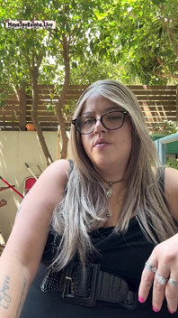 Bbw mamă sexy braziliană dimineața în aer liber ritual în lanț Parlamentul Longs