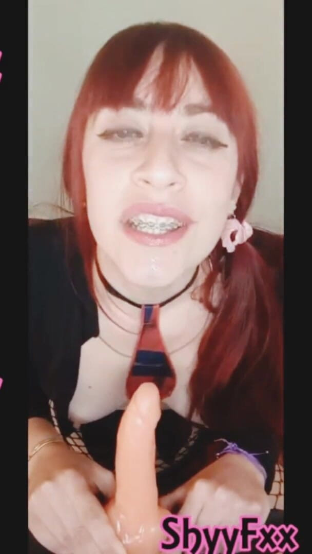 Tu Gauchita Argentina: Shyyfxx Din Sluttede Skolepige Sutter Lrerens Pik JOI