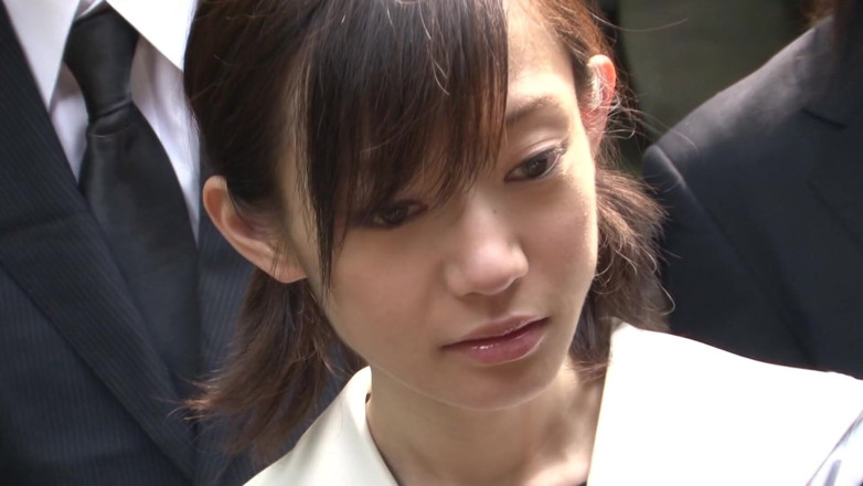 Blowjob Fantasies from Japan: मासूम दिखने वाली एशियाई बेब लंड चूसना सीखती है