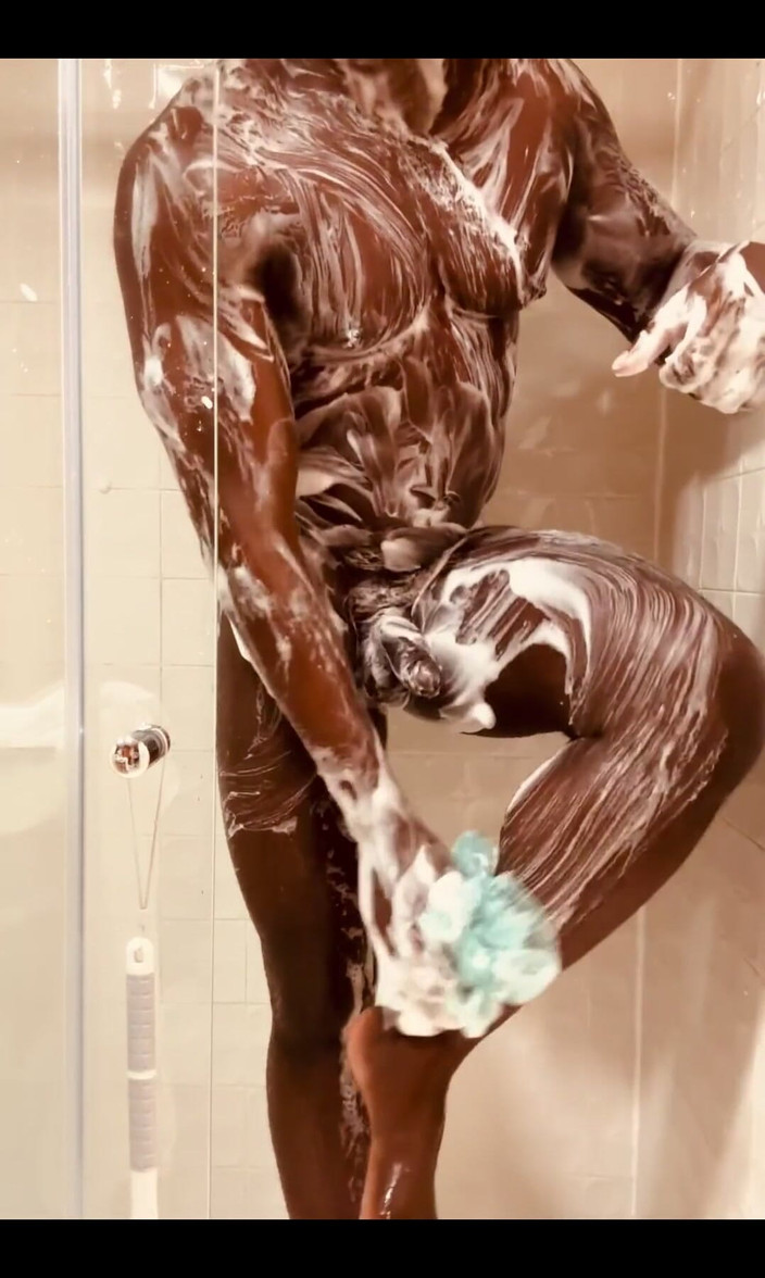 Afro Black XXX: Come join me in the shower