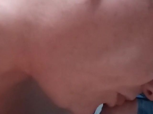Sucking Dick (Couplebyluv69)