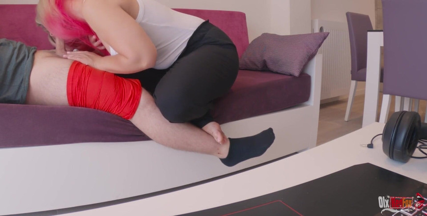 OlxRedFox: Tillbaka massage och fitta i min sperma för min sexiga...