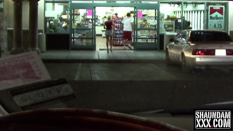 Shaundam: Barbi sucked by dick in the gas station restroom