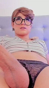 Sissy Ken Si Ribellisce Come Solista Sottomesso