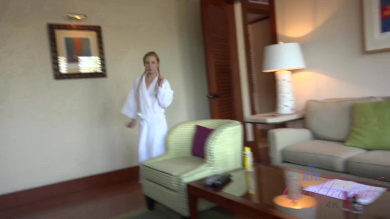 ATK Fans (Girlfriends): Vacaciones virtuales en Costa Rica con odette delacroix parte 3
