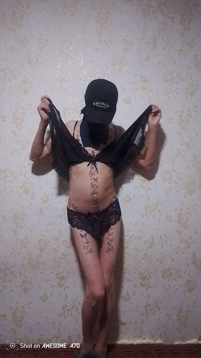 RayKris: Femboy zieht sich an