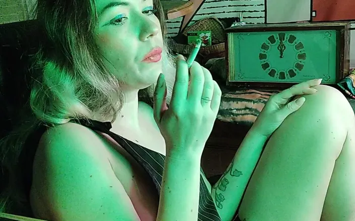 Blowjobs Alice: sexy stepsister smokes a cigarette