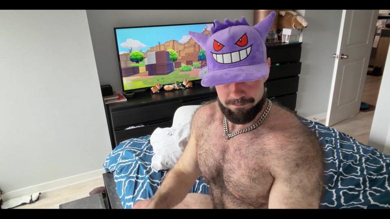 BeefyCanuck: Podívejte se, jak zkouším novou hračku!