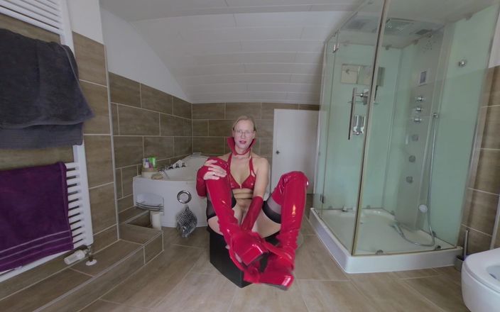 BlondeHexe VR: Sperma hornier vamp