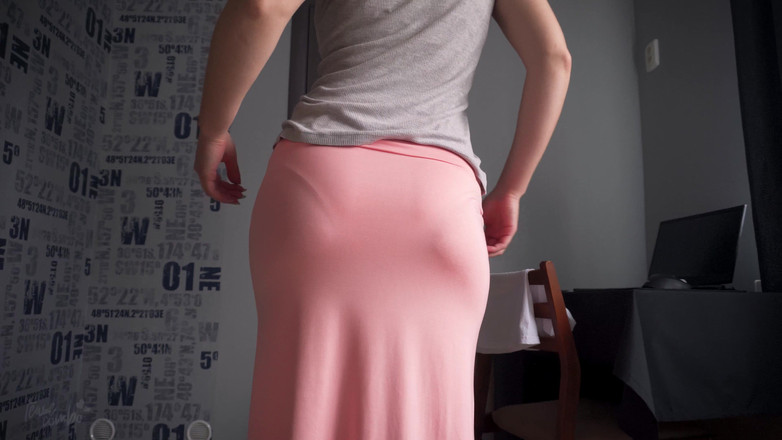 Teasecombo 4K: Visível provocação de fetiche de linha de calcinha em saia...