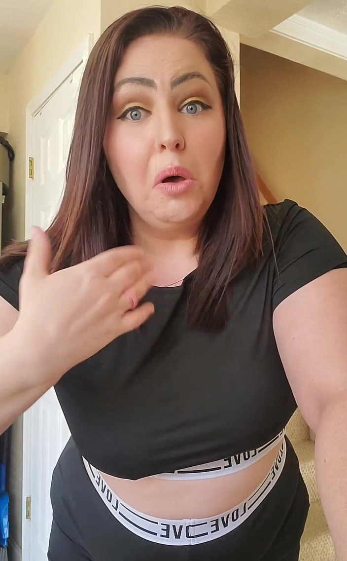 KinkyKatie: Gagică fericită de Ziua Recunoștinței! atât de recunoscător pentru Tine!