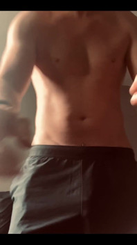 I Keep Forgetting My Underwear and These Shorts Really Don’t Hide My Bulge at All