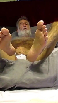 After a long, hard day at work I feel like getting my feet worshipped