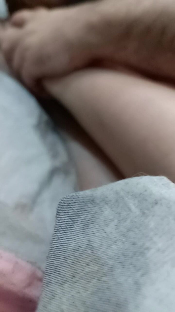 Esmer Tarcin: トルコの足フェチセックス