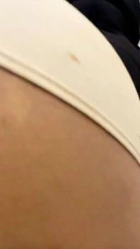 Rychle ošukej můj obrovský zadek a mokrou kundičku, moji rodiče odcházejí z domova - jsem arab alone sexy teen muslimská holka