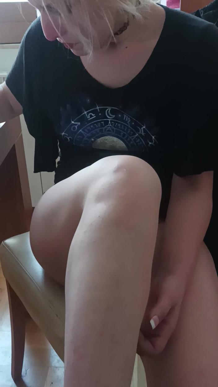 vuana: Showinf moje mokrá kundička před sání ptáka