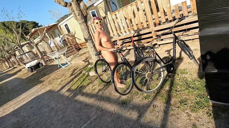 bekycarril: Momenti per Nudisti # 10 - Vivere Il Nostro Stile Di Vita Nudista