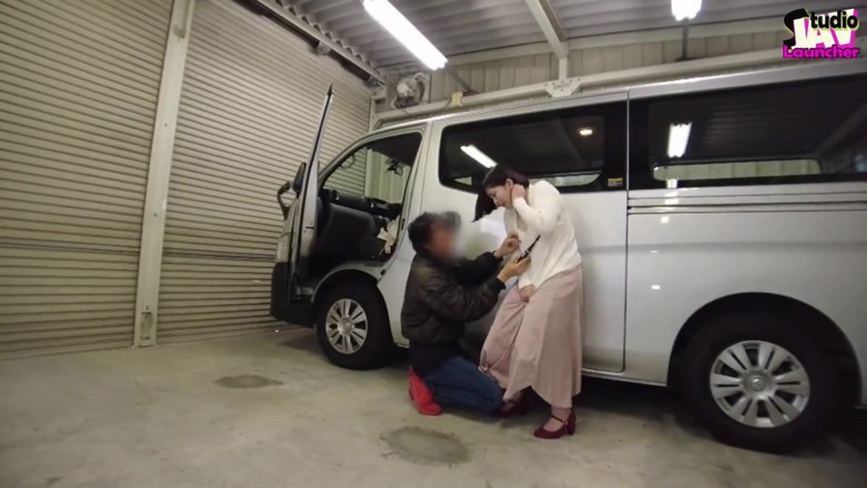 Studio JAV Launcher: Public Ripple - 一个敏感美眉在城市acme步行上展示她无手的伎俩 第2章