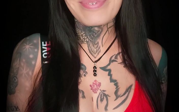 Darcy Diamond: 넌 한심해... 그리고 당신은 그것을 알고있다