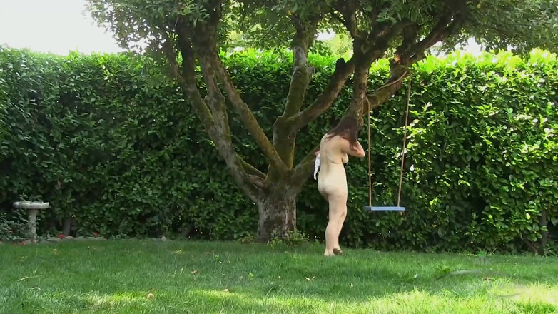 Classic ATK Hairy: Chủ nghĩa khỏa thân