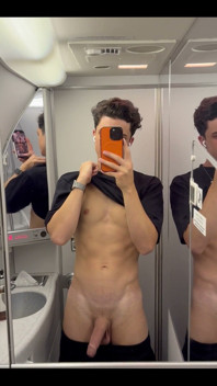 Turbulence Got My Dick Bouncing Don’t Worry! Landed Safely Back in Melbourne