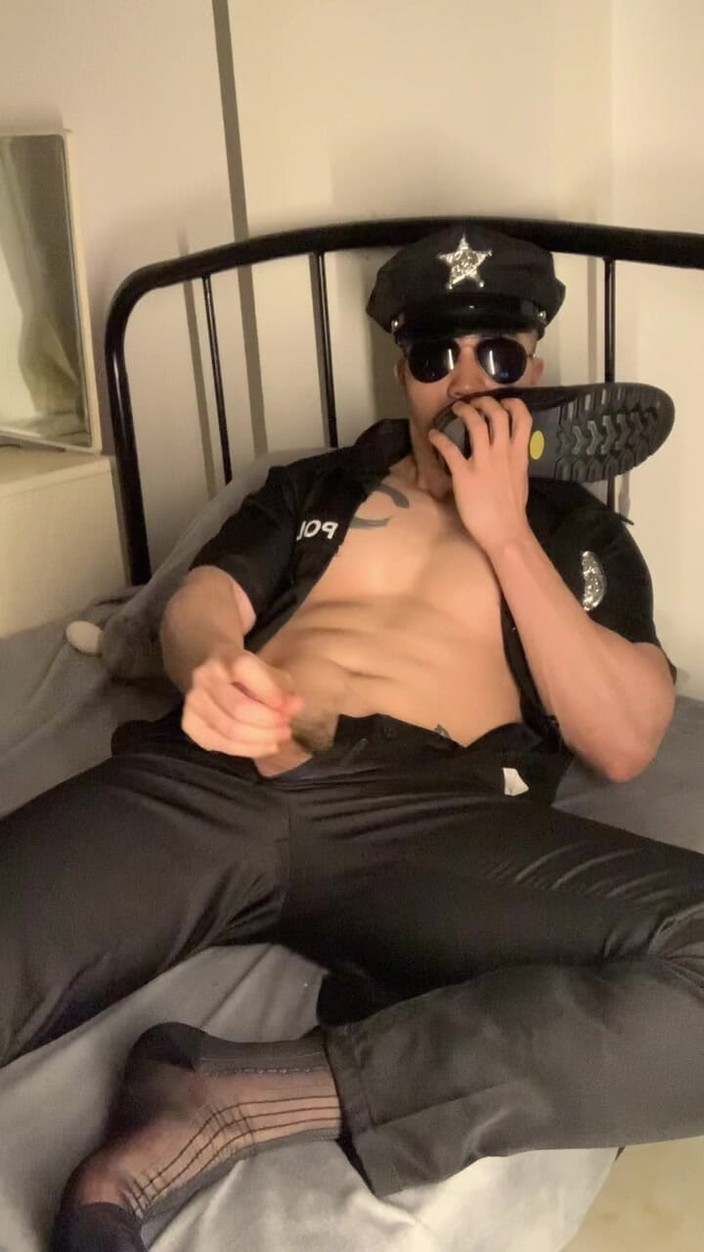 Deric DK: Deric Solo 073