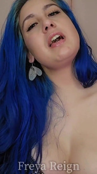 Bądź gejem na Walentynki: Femdom Gfe