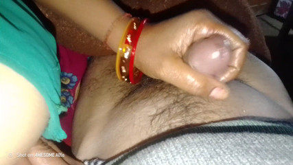 Soni sk: Indian Sexi Horny Step Mom Handjob Her Stepson Coock