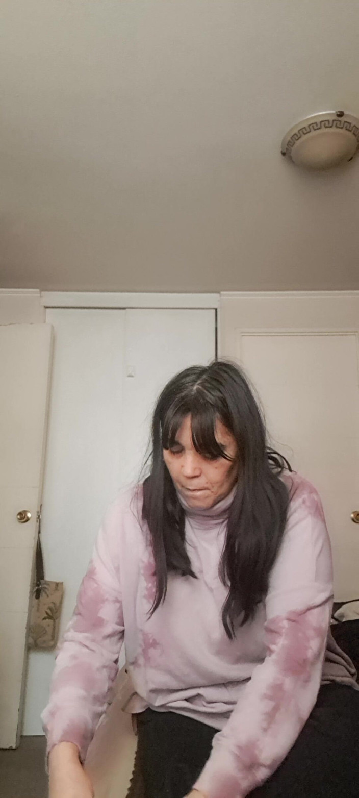 Mommy big hairy pussy: Ibu tiri berpakaian seksi