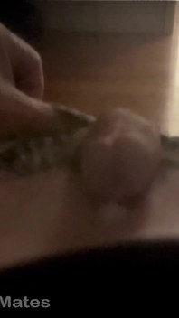 Junge Hat Das Selbstvideo Seines Stiefvaters Von Seinem Weichen Schwanz Gefunden, Vorzeitiges Kommen Ohne Hände