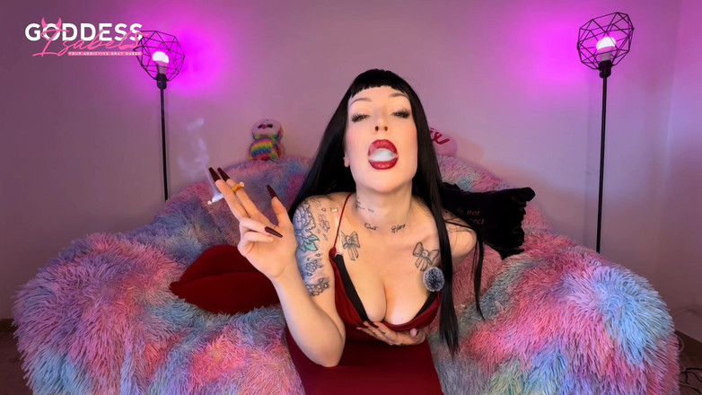 LDBMistress: Ibu tiri lagi asik sambil merokok