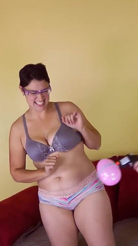 Nejlepší strip řecký poražený ruleta roztáhne nohy