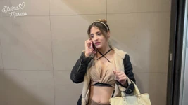 Bir yabancıya götümü veriyorum