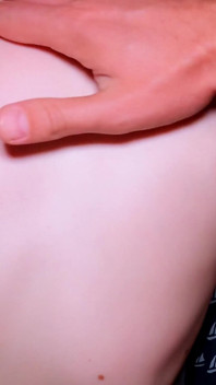 Video buatan sendiri! Blowjob rakaman dekat!