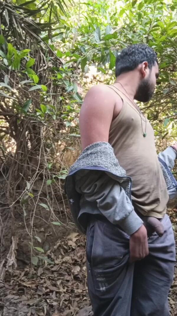 IsmaatDeva: Horny Forest Peeing