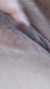 Madura inocente buceta goza rápido