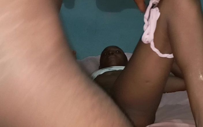 Babygood: Phong cách truyền giáo nóng bỏng