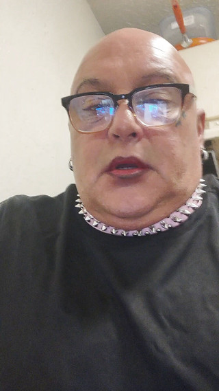 Bullrider33: Nová sissy