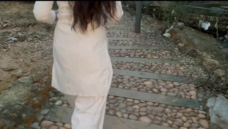Pihu bhabhi: Indian Village Hot College Desi Girl Fucked in the Forest