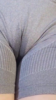 hot larki is tarah jim se vaapas aati hai